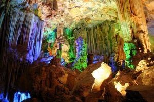 Tour Hà Nội Quảng Bình 5 ngày 4 đêm bằng máy bay