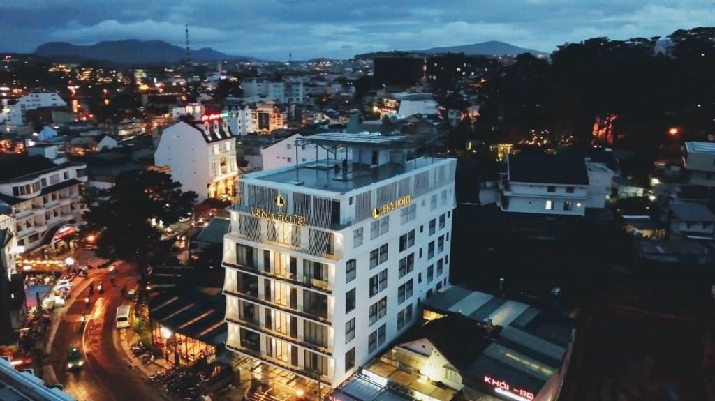 view trên cao len's hotel